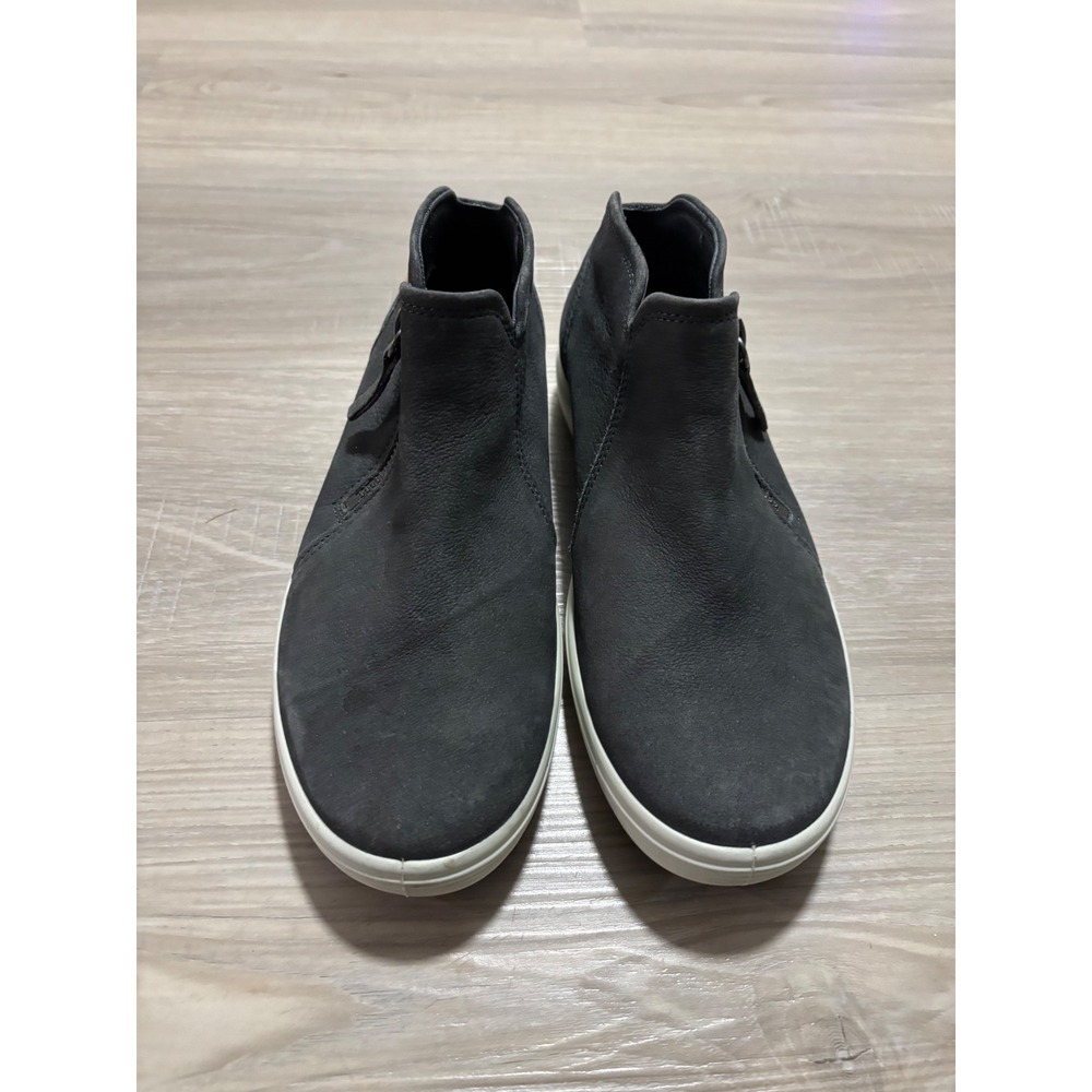 ECCO Soft 7 Tred Women 6 Dark Grey Leather Side Zip Ankle Boot Sneaker 430243